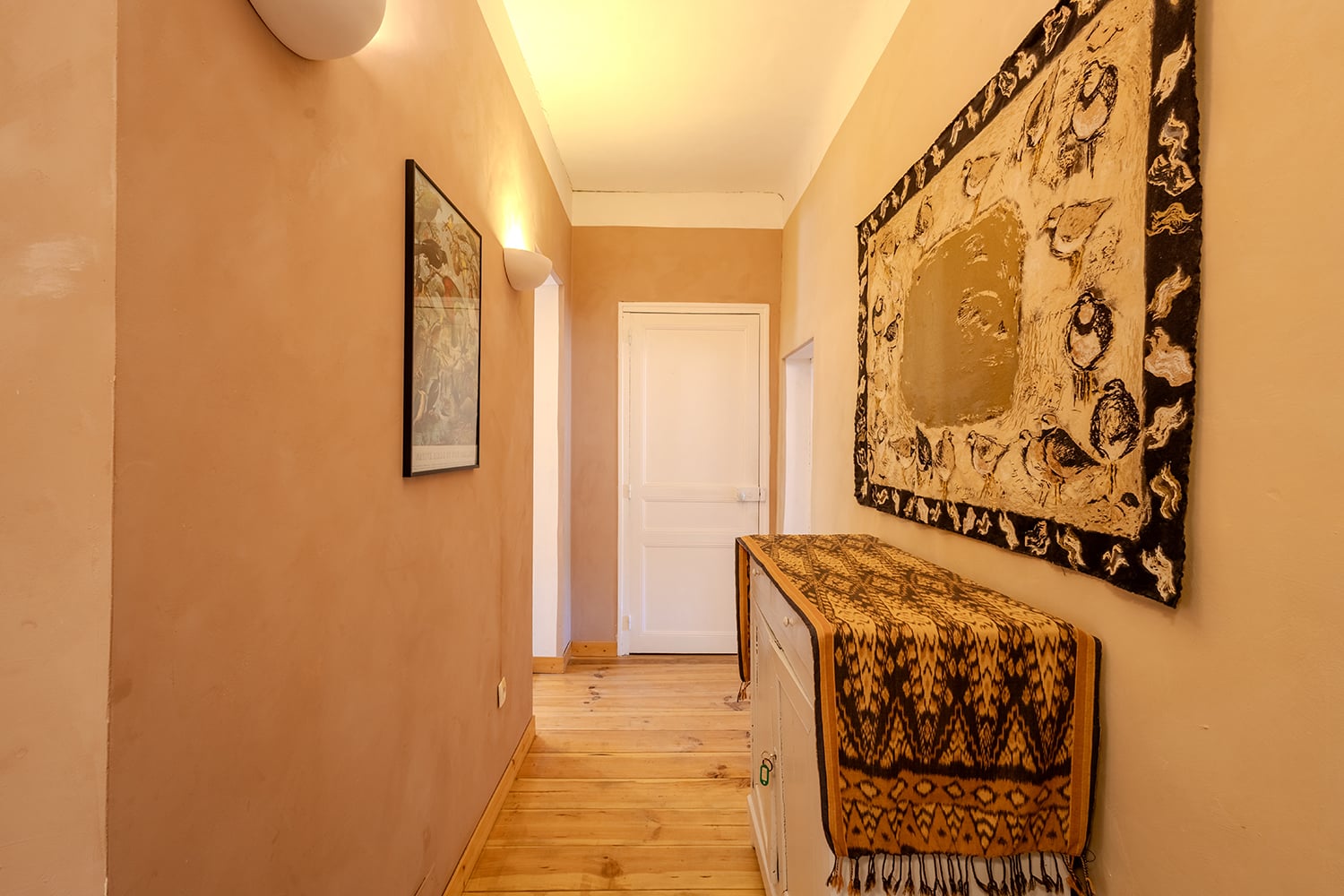 1st floor hallway