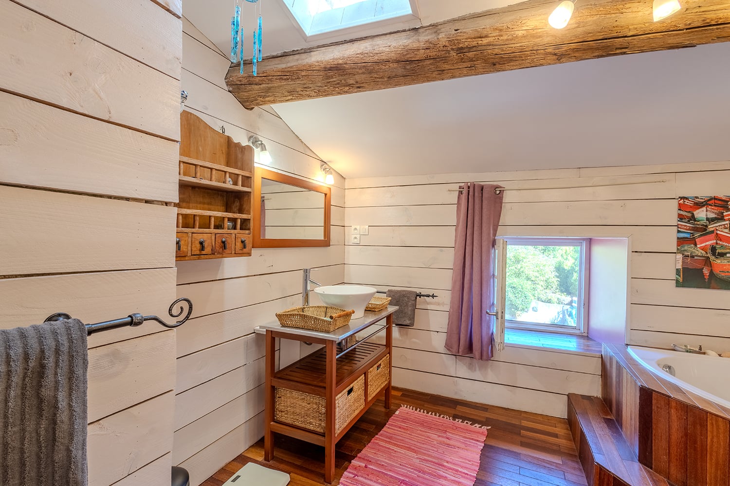 Bathroom | Holiday home in Faugères