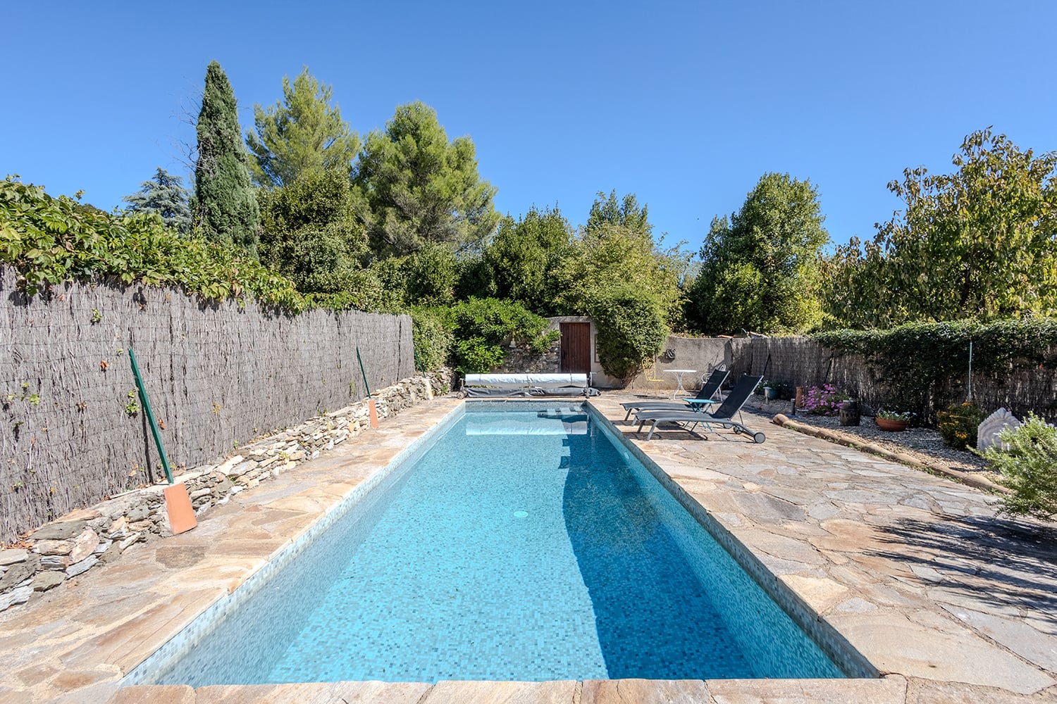 Private pool