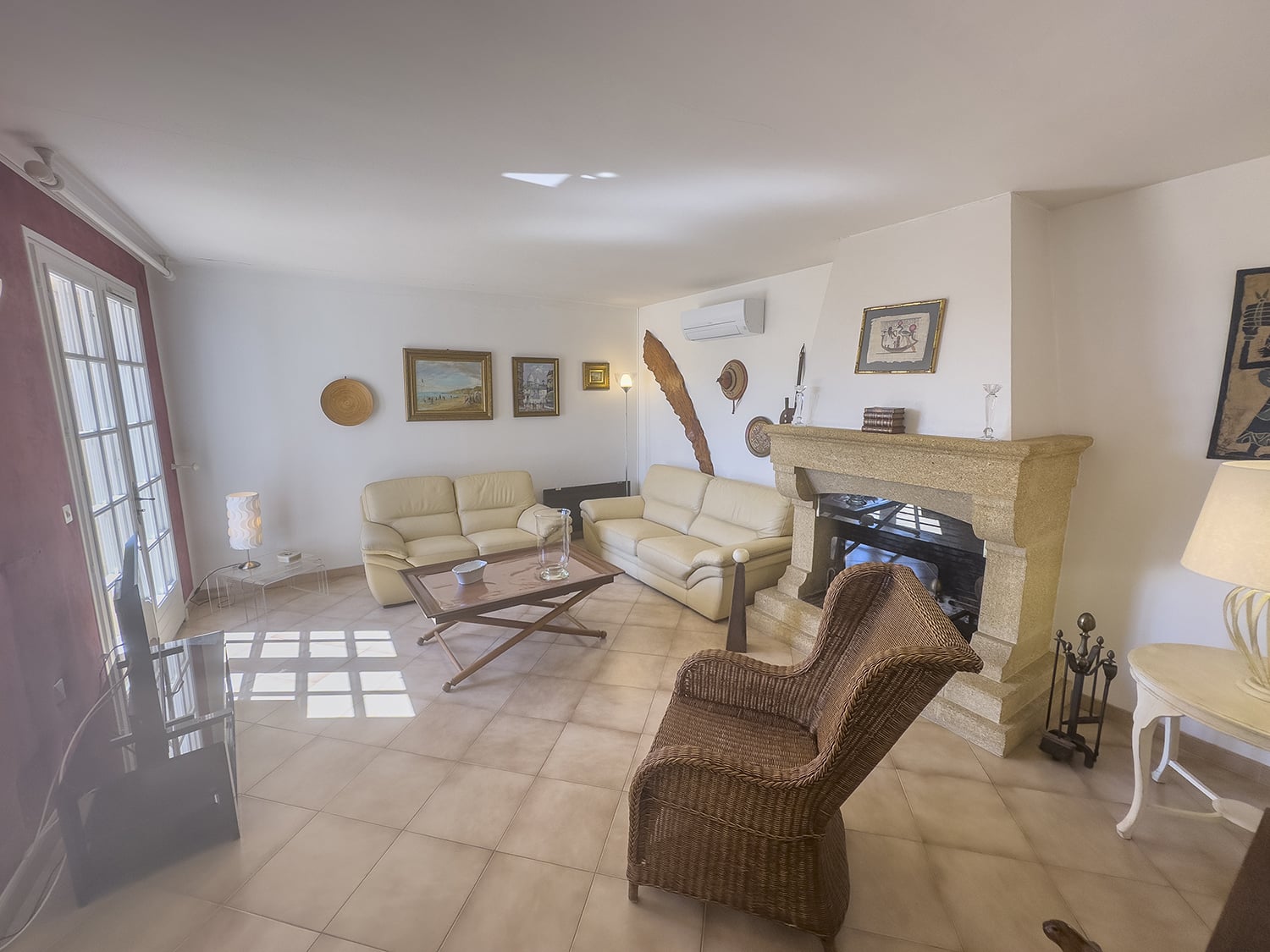Sitting room | Holiday villa in South of France with private heated pool
