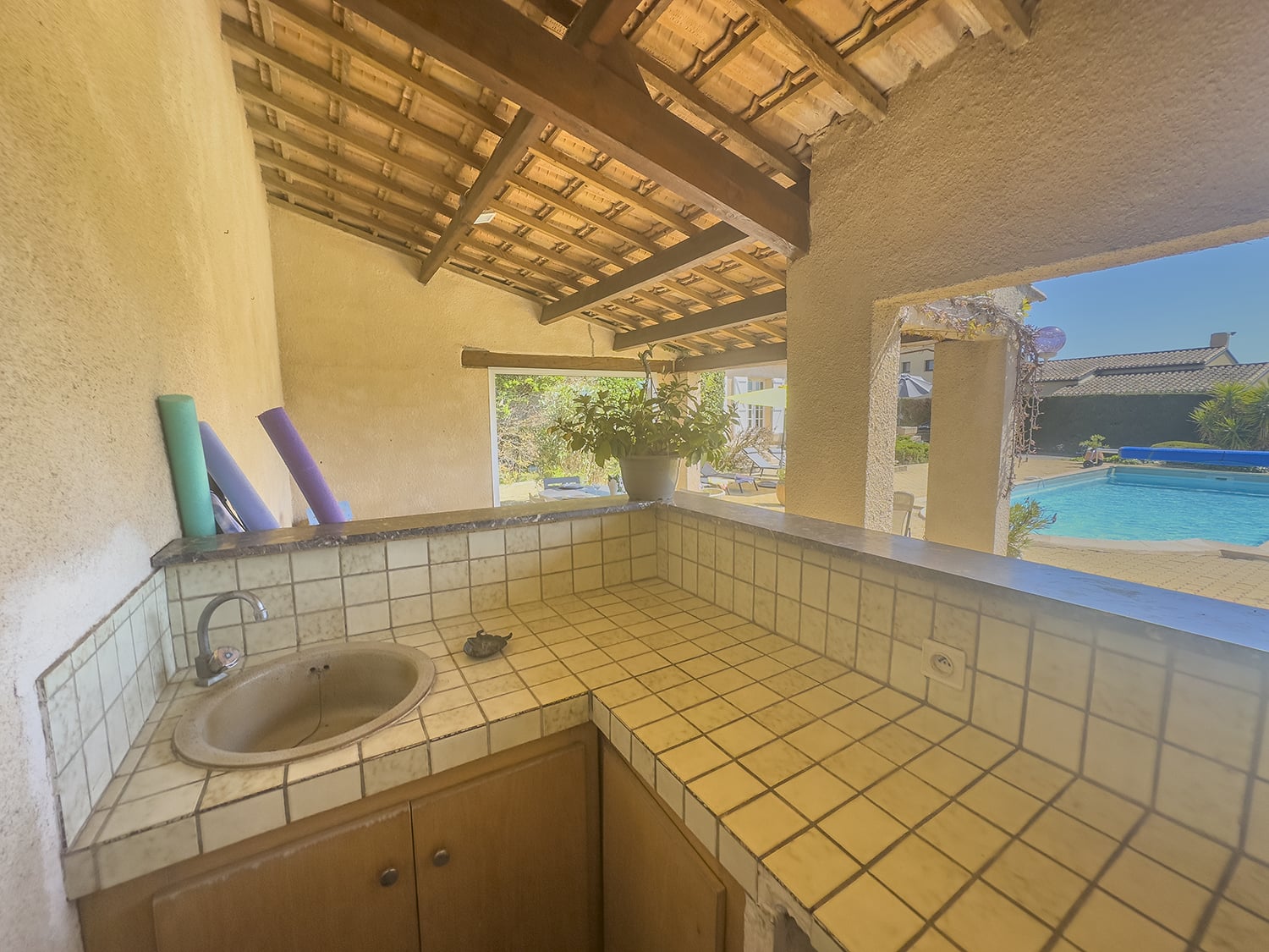 Summer kitchen