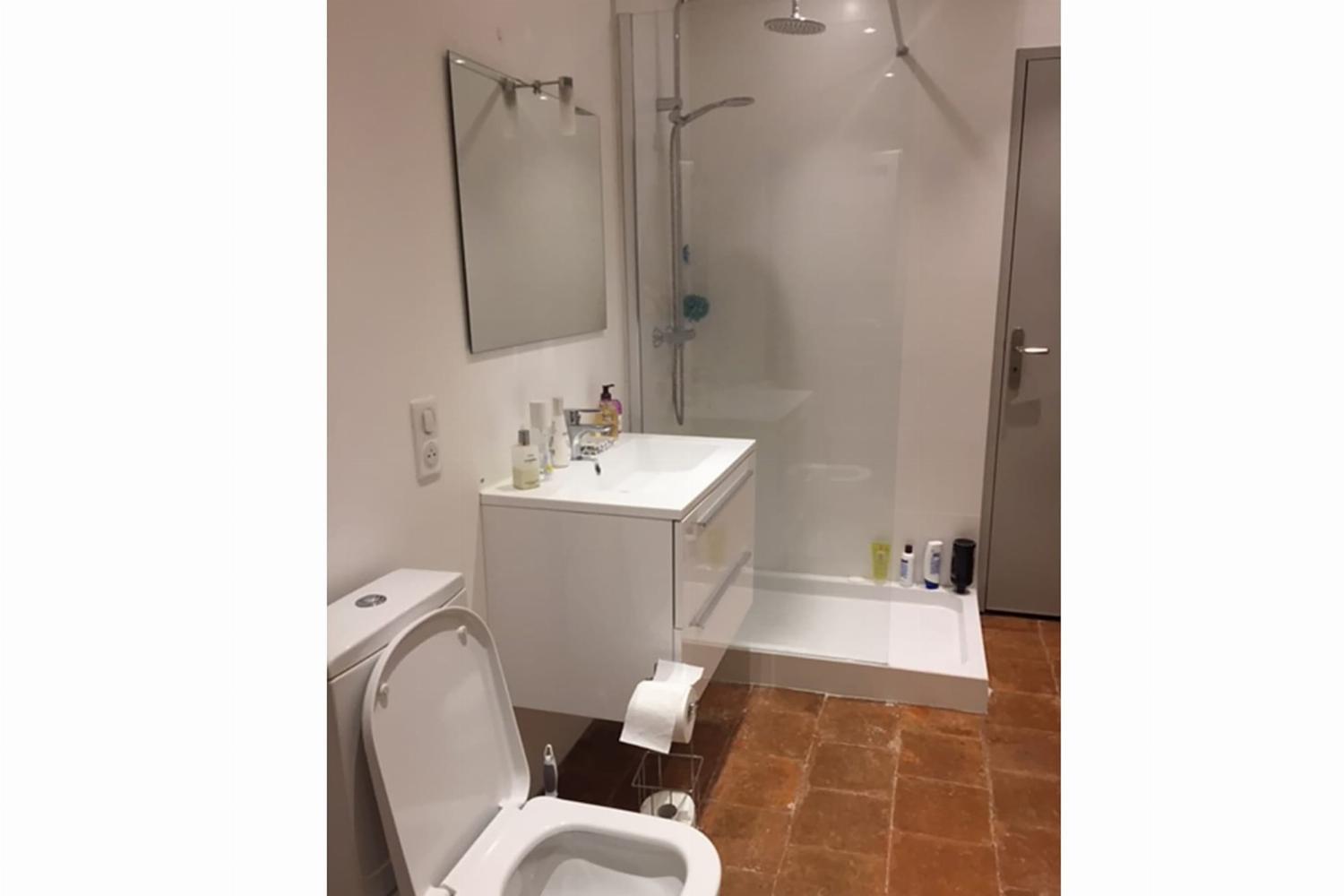 Bathroom | Holiday home in South of France