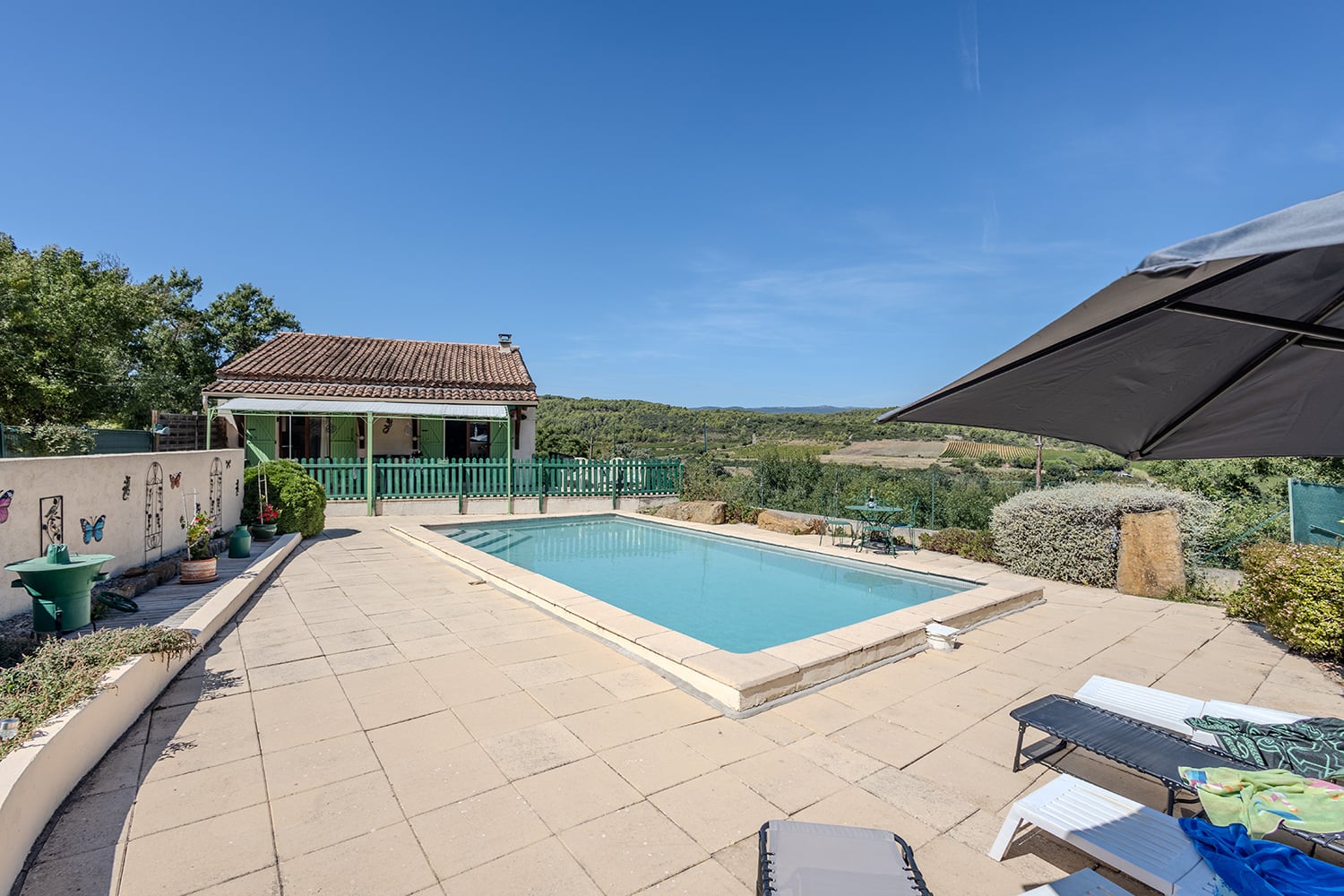Holiday villa in the South of France with private pool