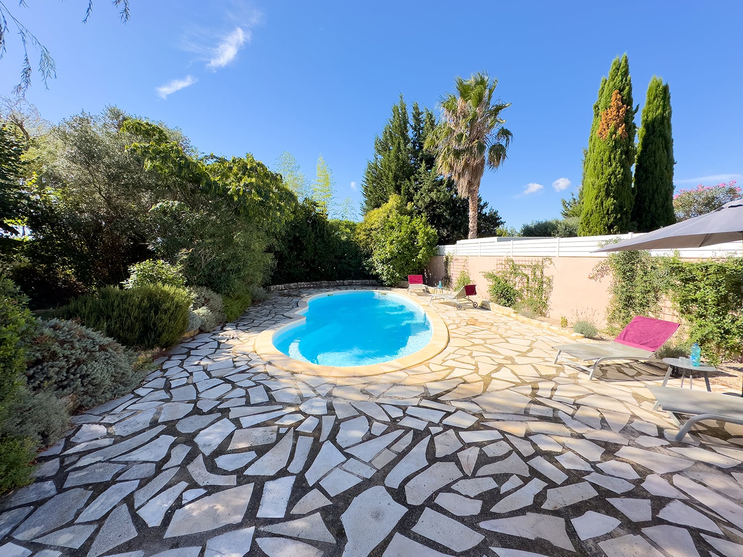 Private pool