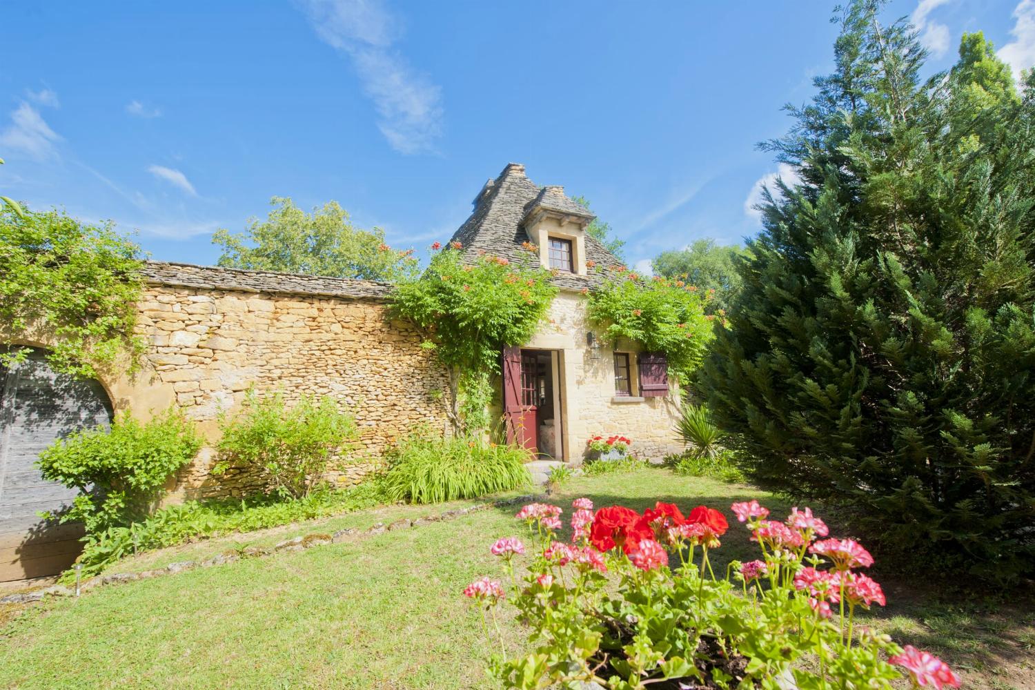 Rental cottage in Nouvelle-Aquitaine
