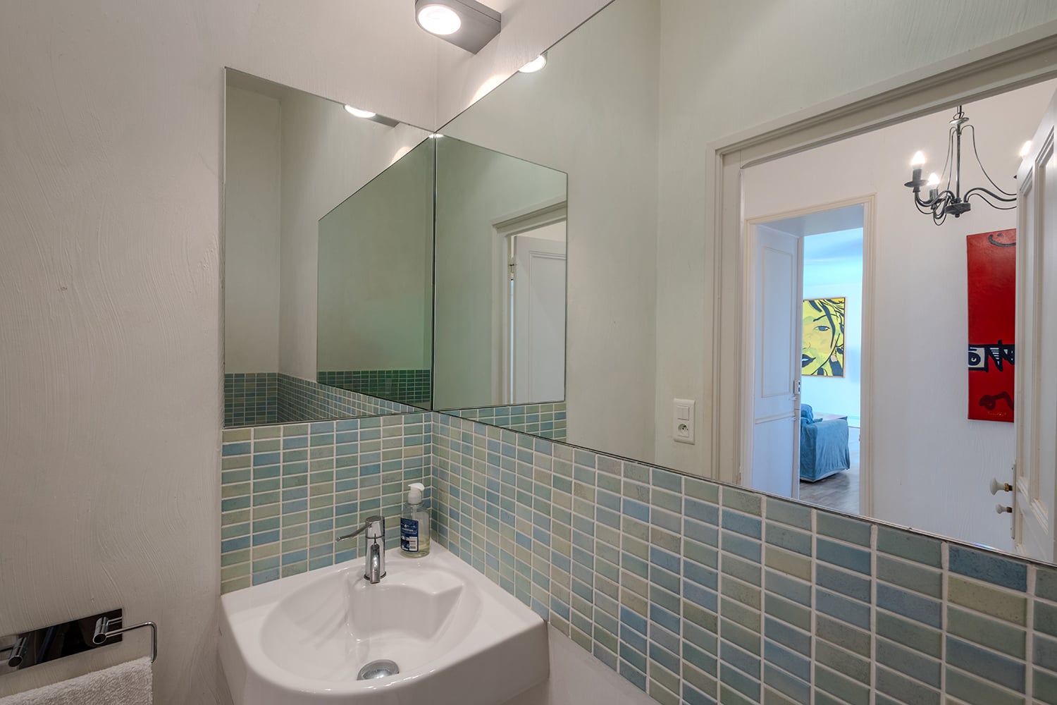 Bathroom | Rental home in Dordogne
