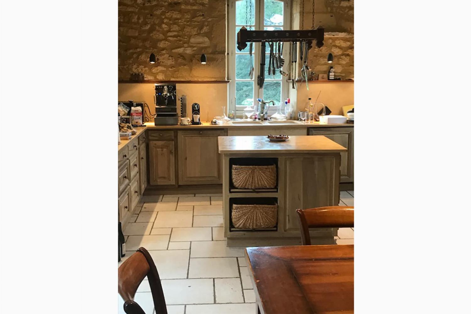 Kitchen | Rental home in Dordogne