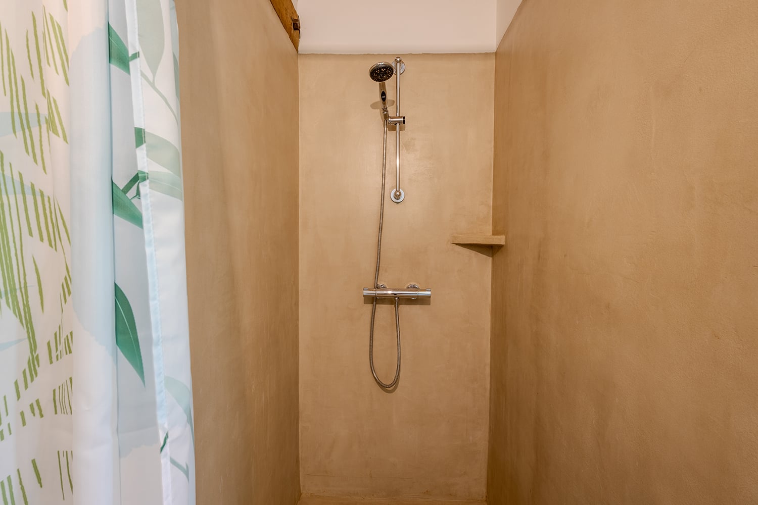 Bathroom | Holiday home in Nouvelle-Aquitaine