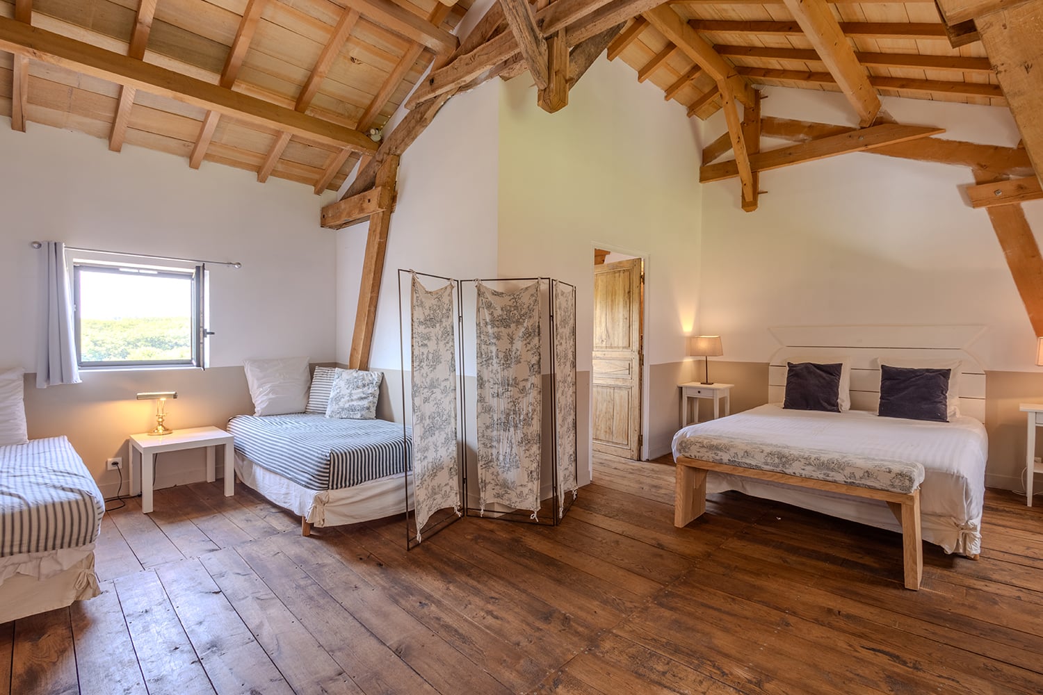 Bedroom | Holiday home in Nouvelle-Aquitaine