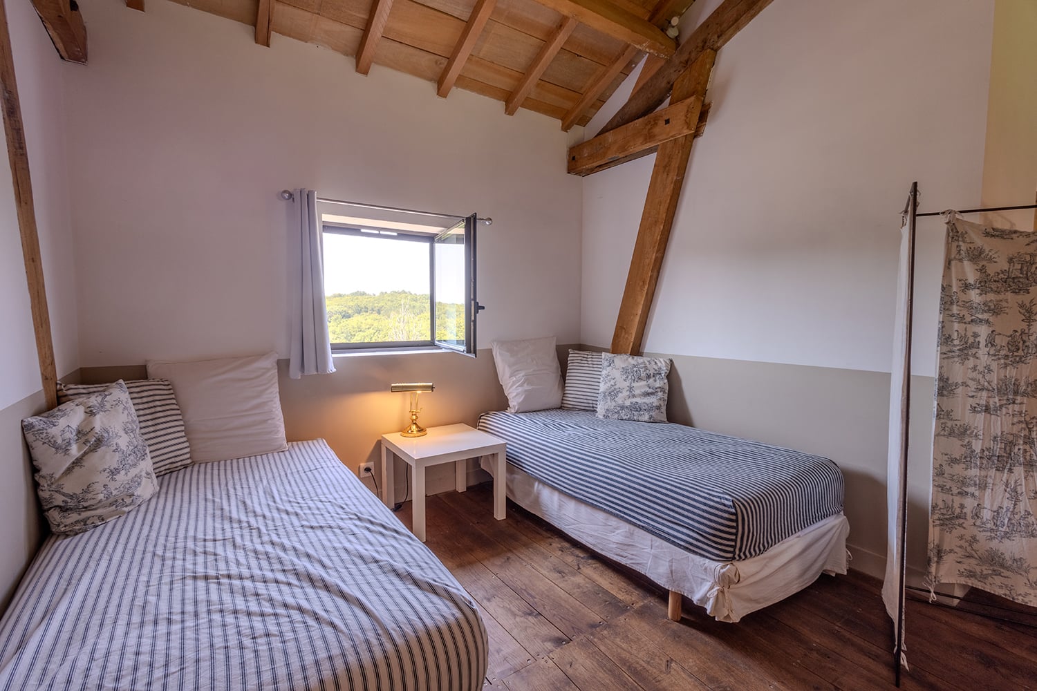 Bedroom | Holiday home in Nouvelle-Aquitaine
