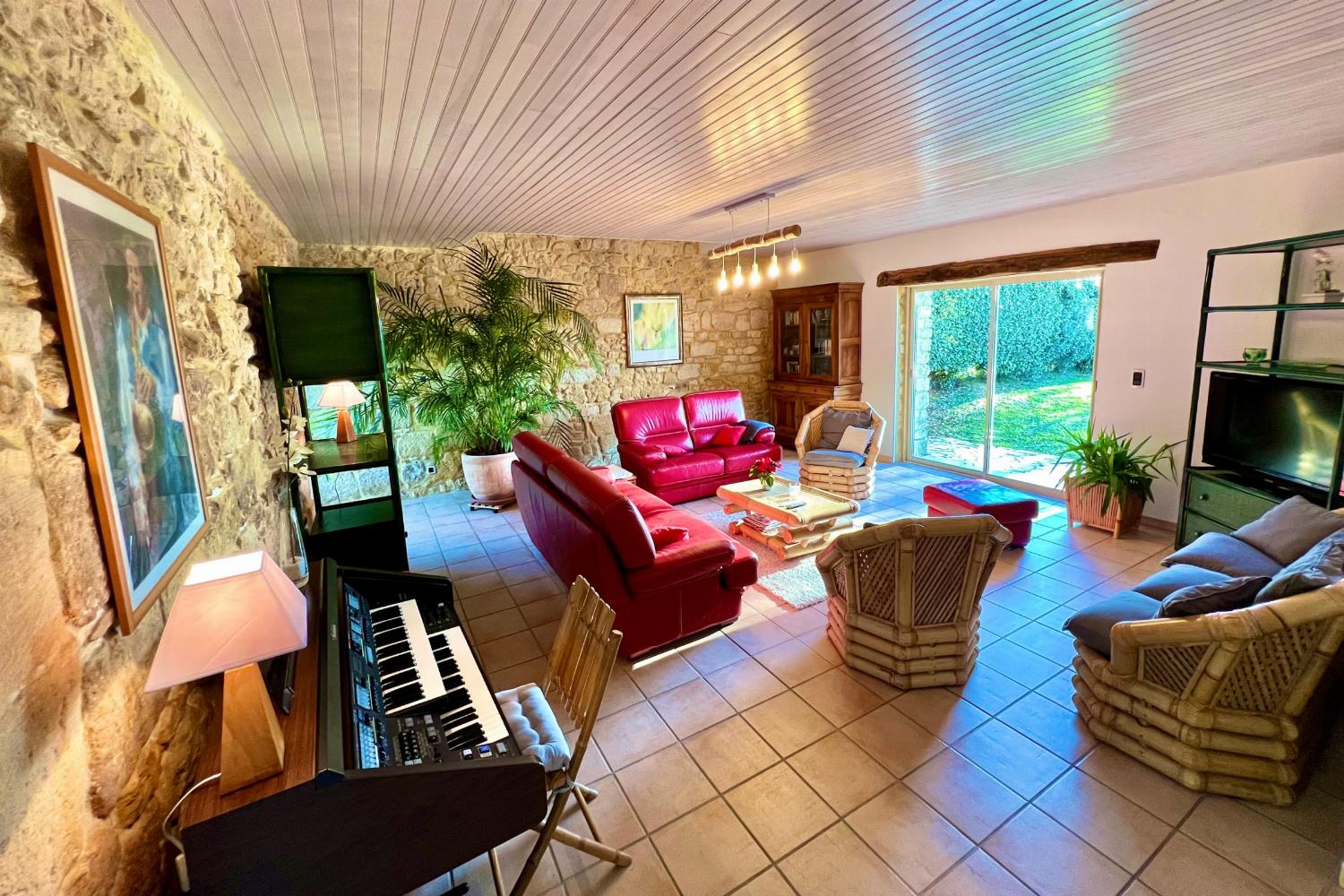 Living room | Holiday accommodation in Dordogne