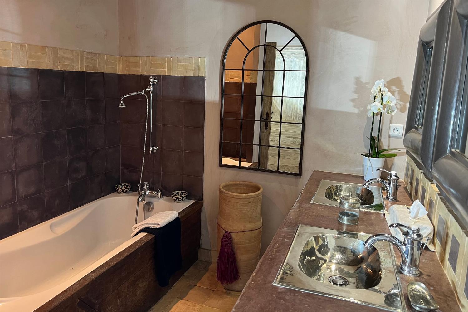 Bathroom | Holiday home in Dordogne