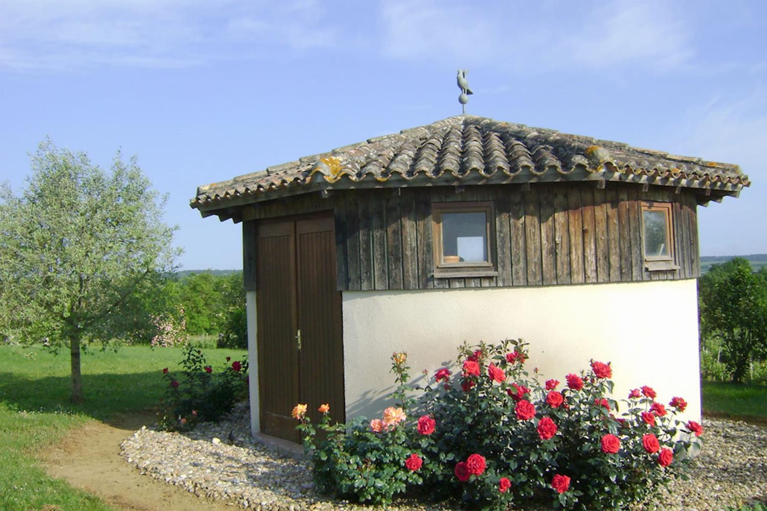 Garden | Holiday home in Nouvelle-Aquitaine