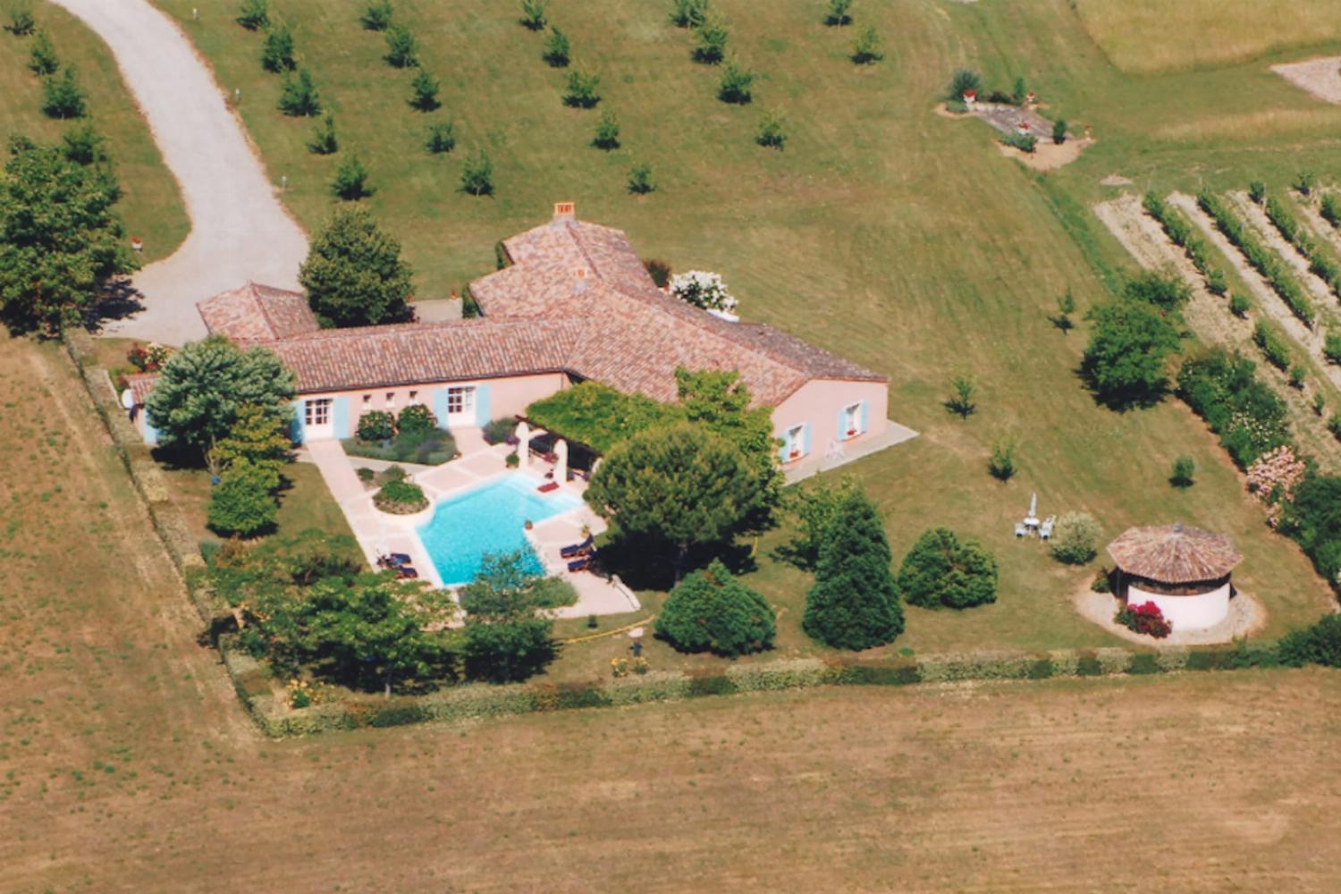 Holiday home in Nouvelle-Aquitaine with private heated pool