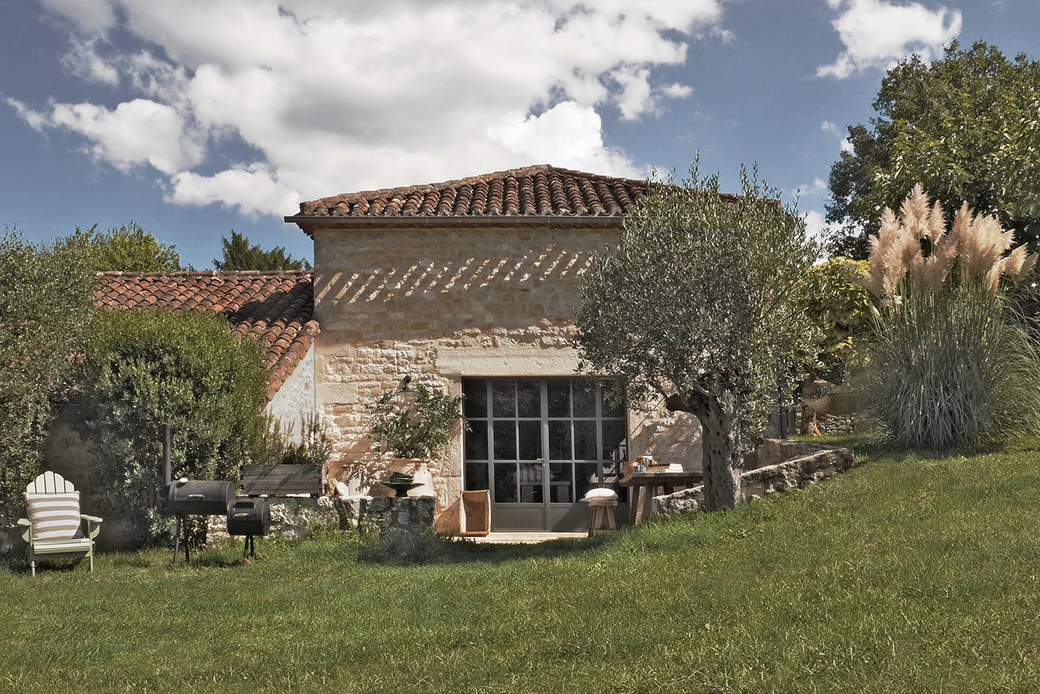 Holiday cottage in Floressas Holiday cottage in Floressas