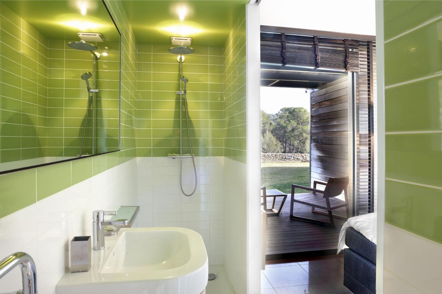 Bathroom | Holiday villa in the South of France