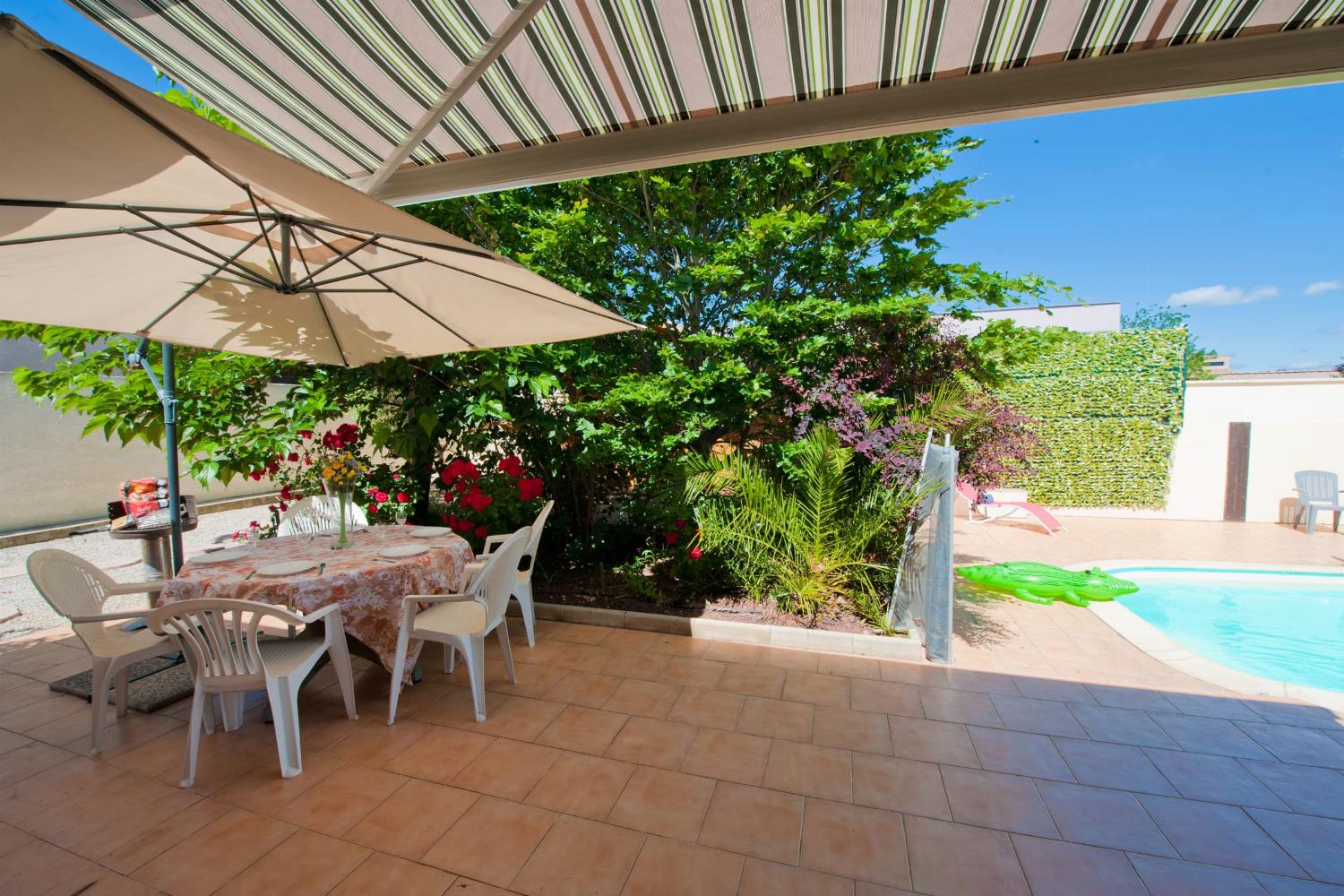 Dining terrace
