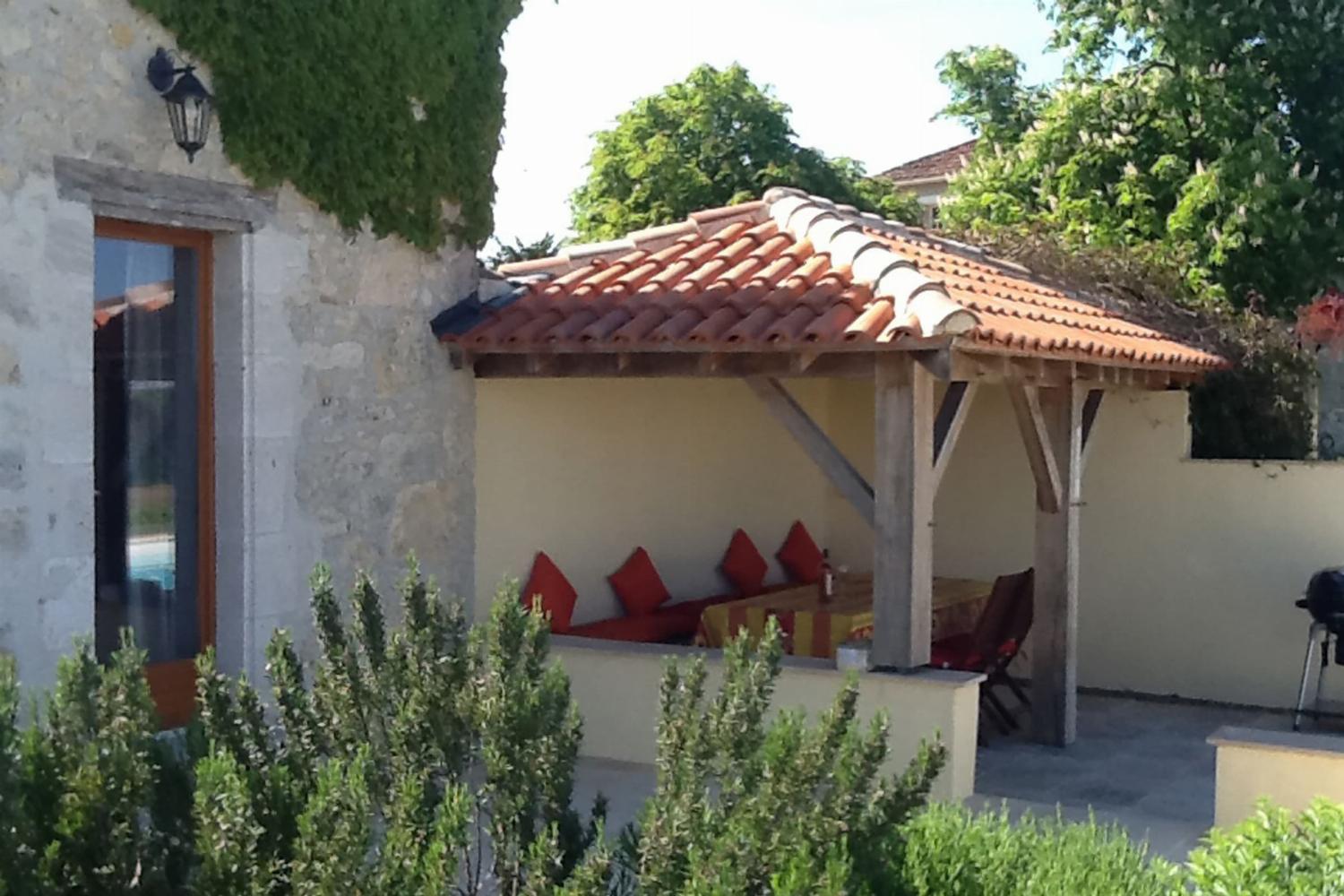 Shaded dining Terrace