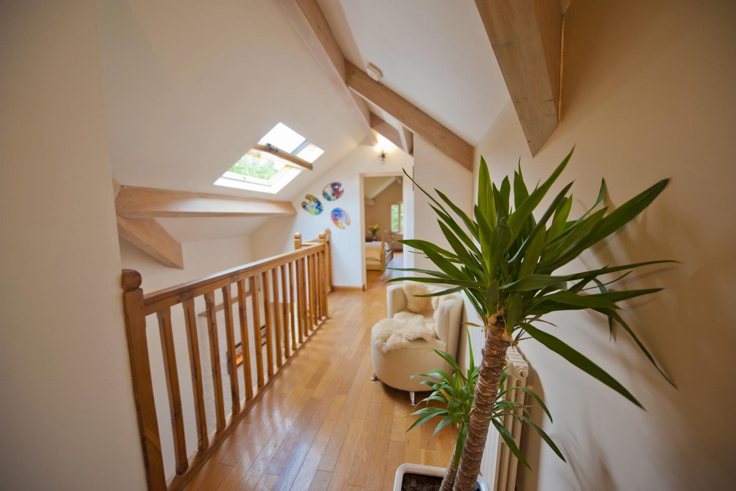 1st floor hallway | Holiday home in Lot-et-Garonne