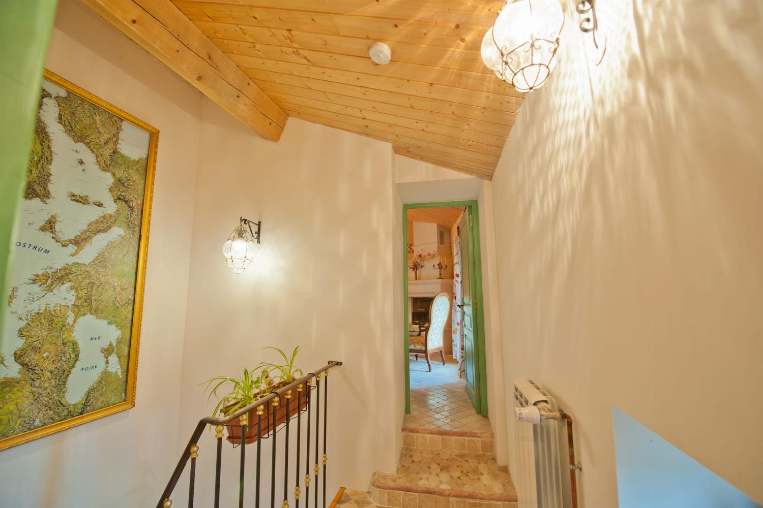 Hallway | Holiday home in the South of France