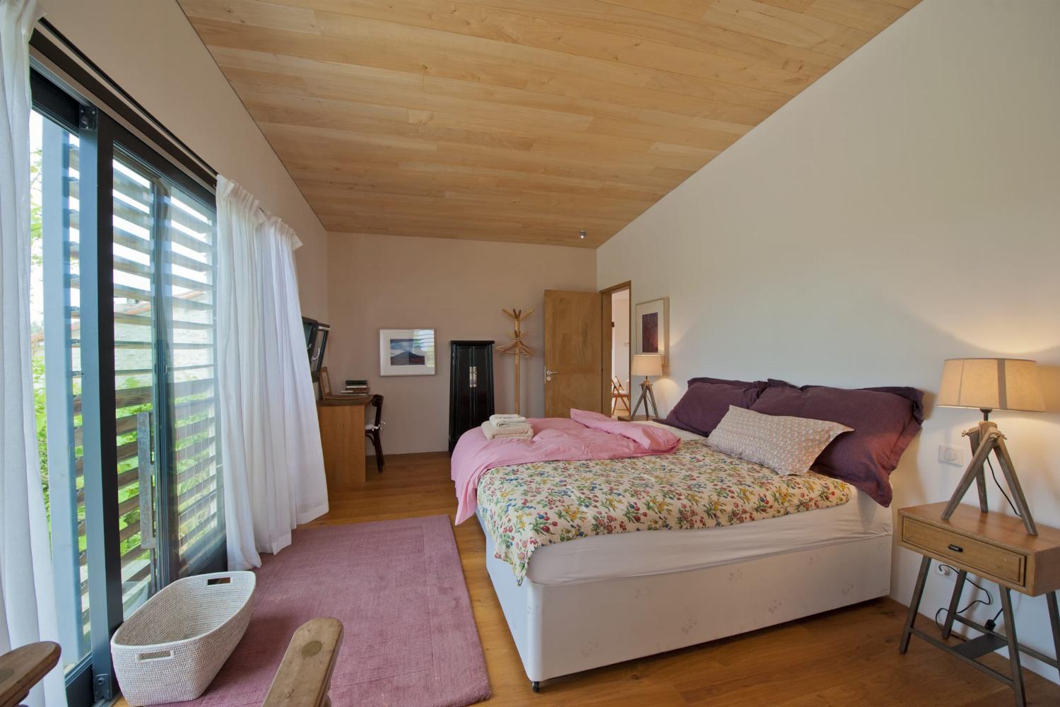 Bedroom | Rental home in Dordogne