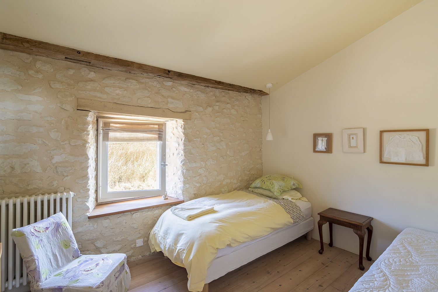 Bedroom | Rental home in Nouvelle-Aquitaine