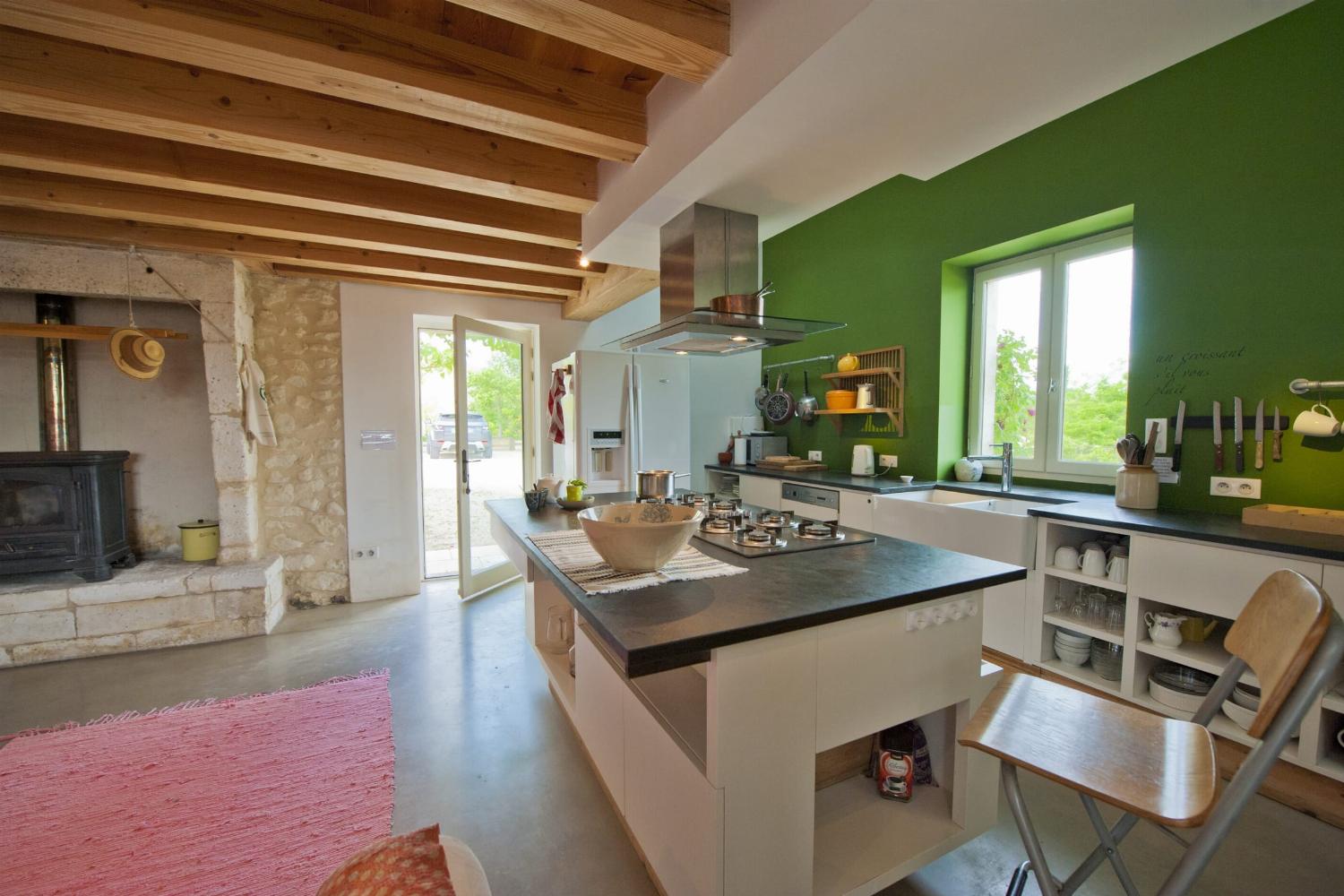 Kitchen | Rental home in Dordogne