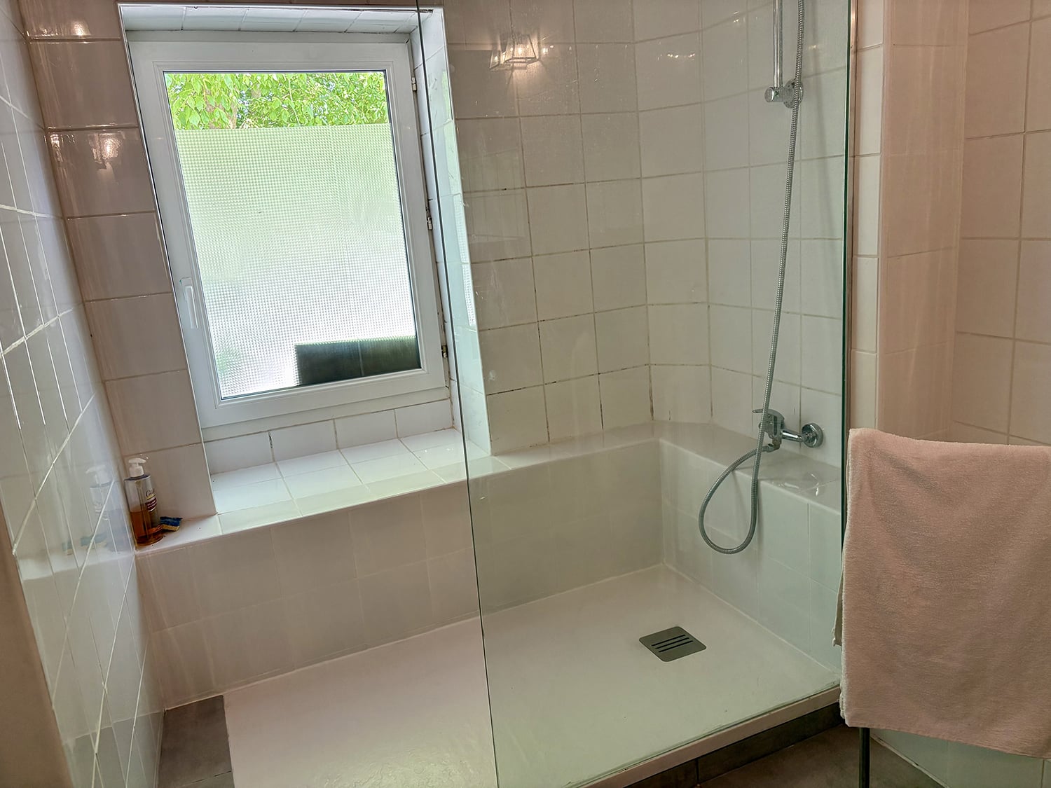 Bathroom | Rental home in Gironde