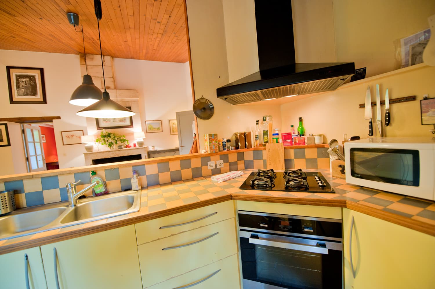 Kitchen in South West France rental home