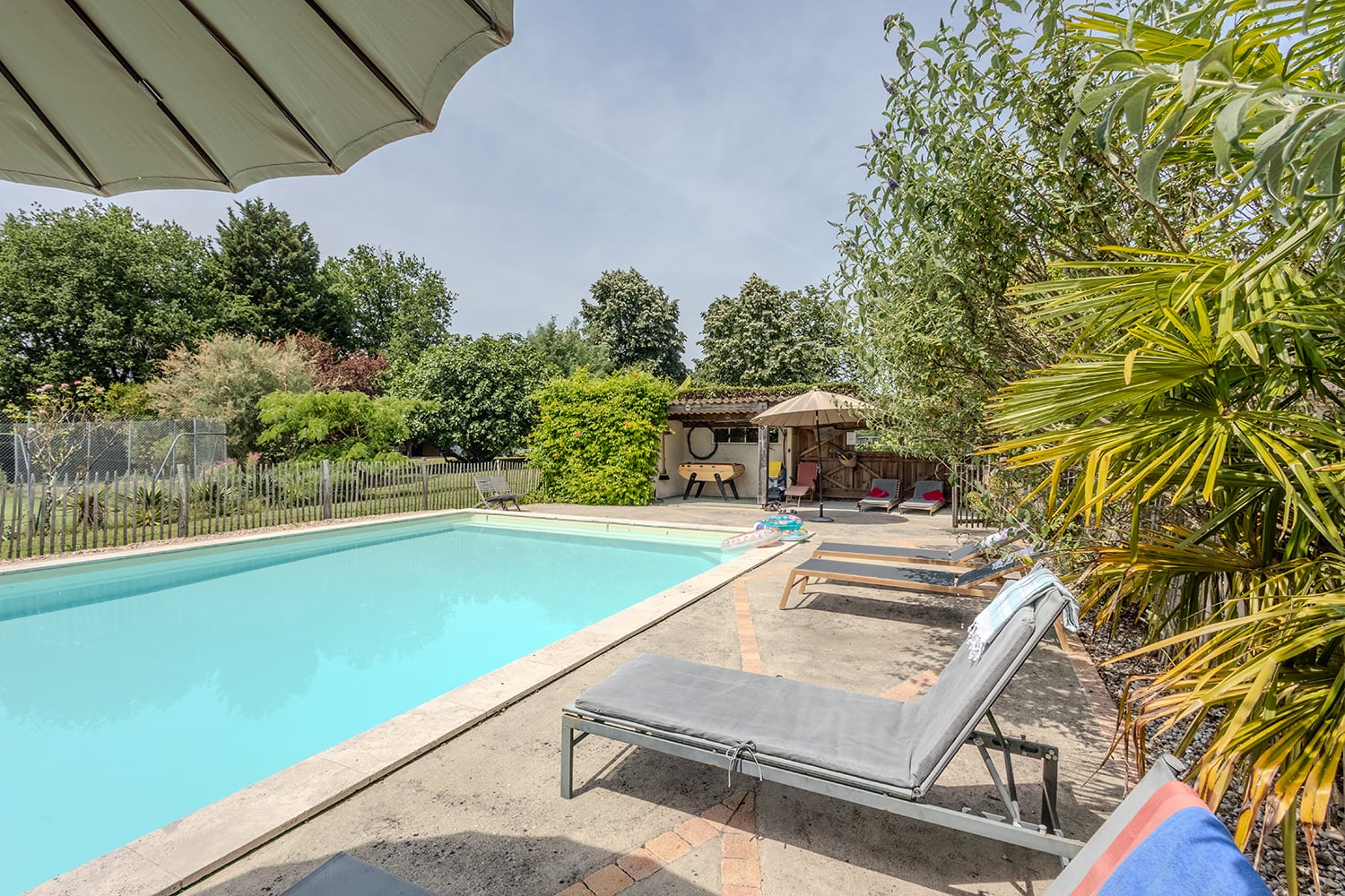 Private pool Private pool