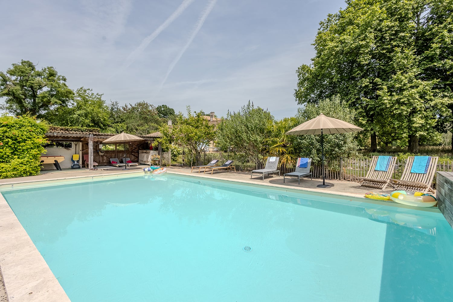 Private pool Private pool