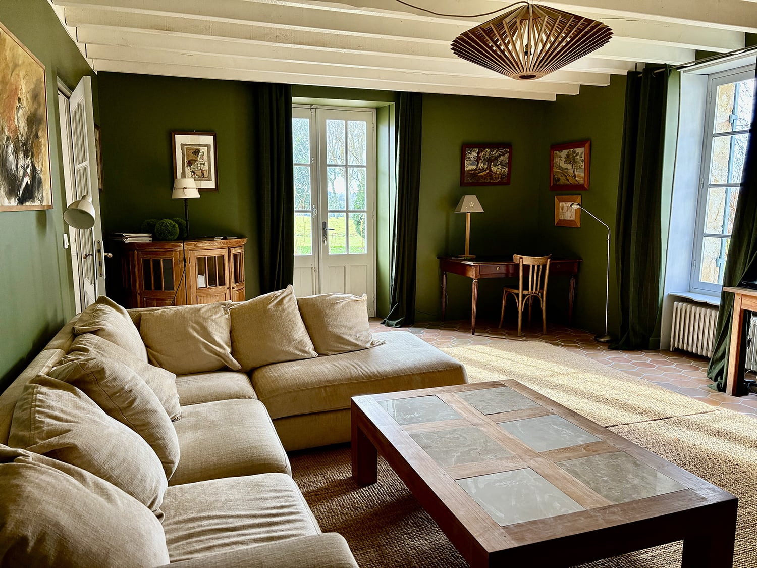 Sitting room | Rental home in Gironde