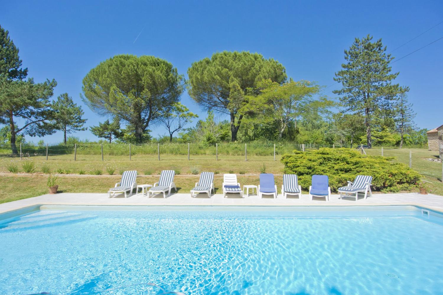 Private pool