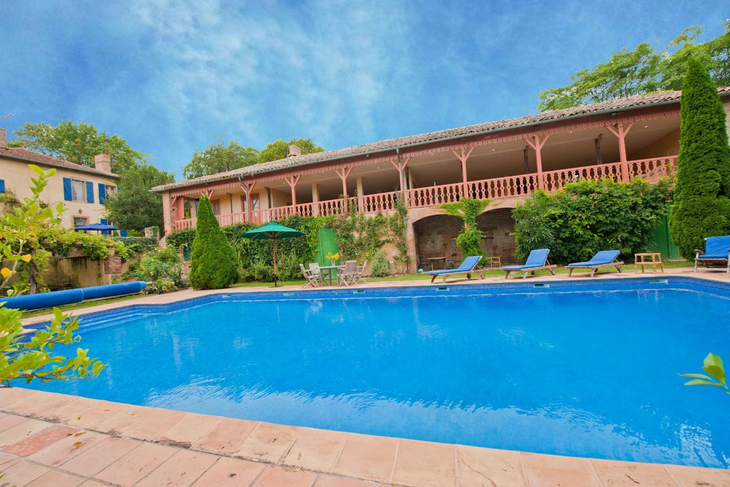 Private pool