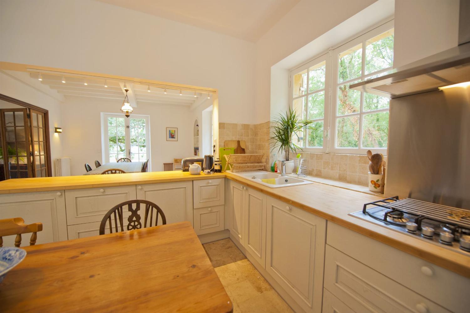 Kitchen | Rental accommodation in Dordogne