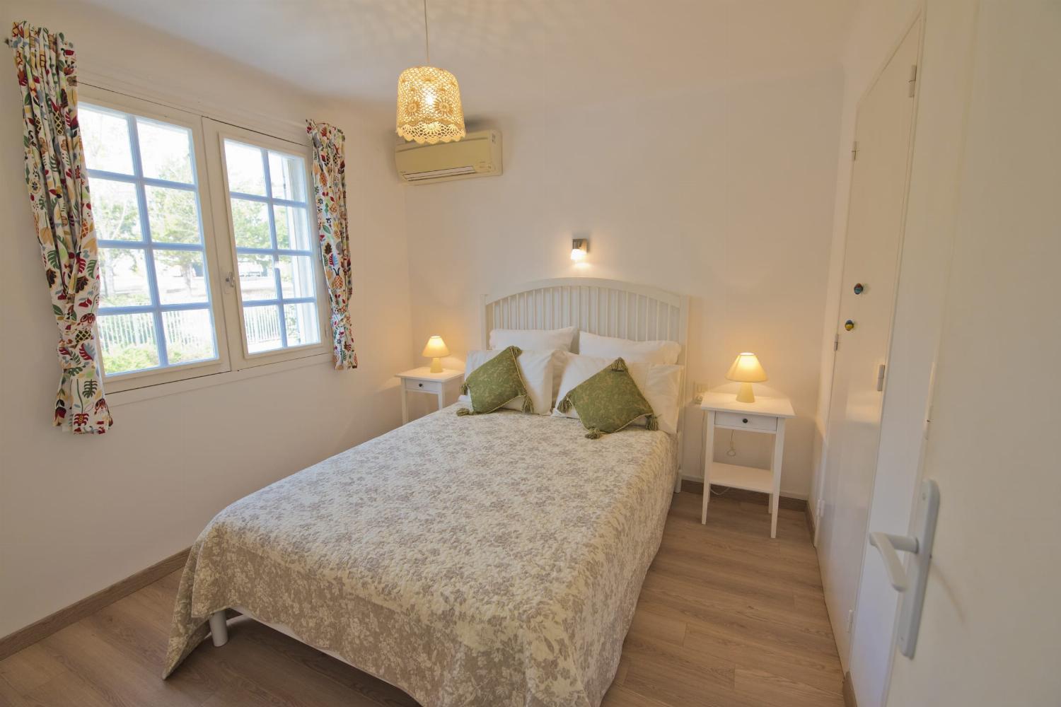 Bedroom | Rental home in South of France