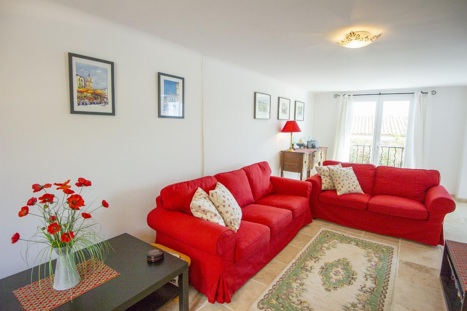 Living room | Rental home in South of France