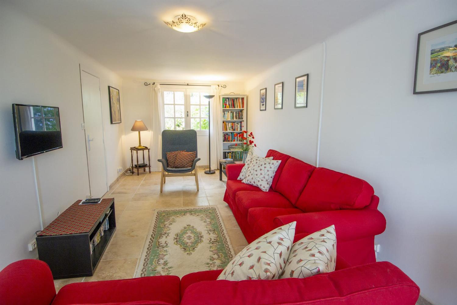Living room | Rental home in South of France