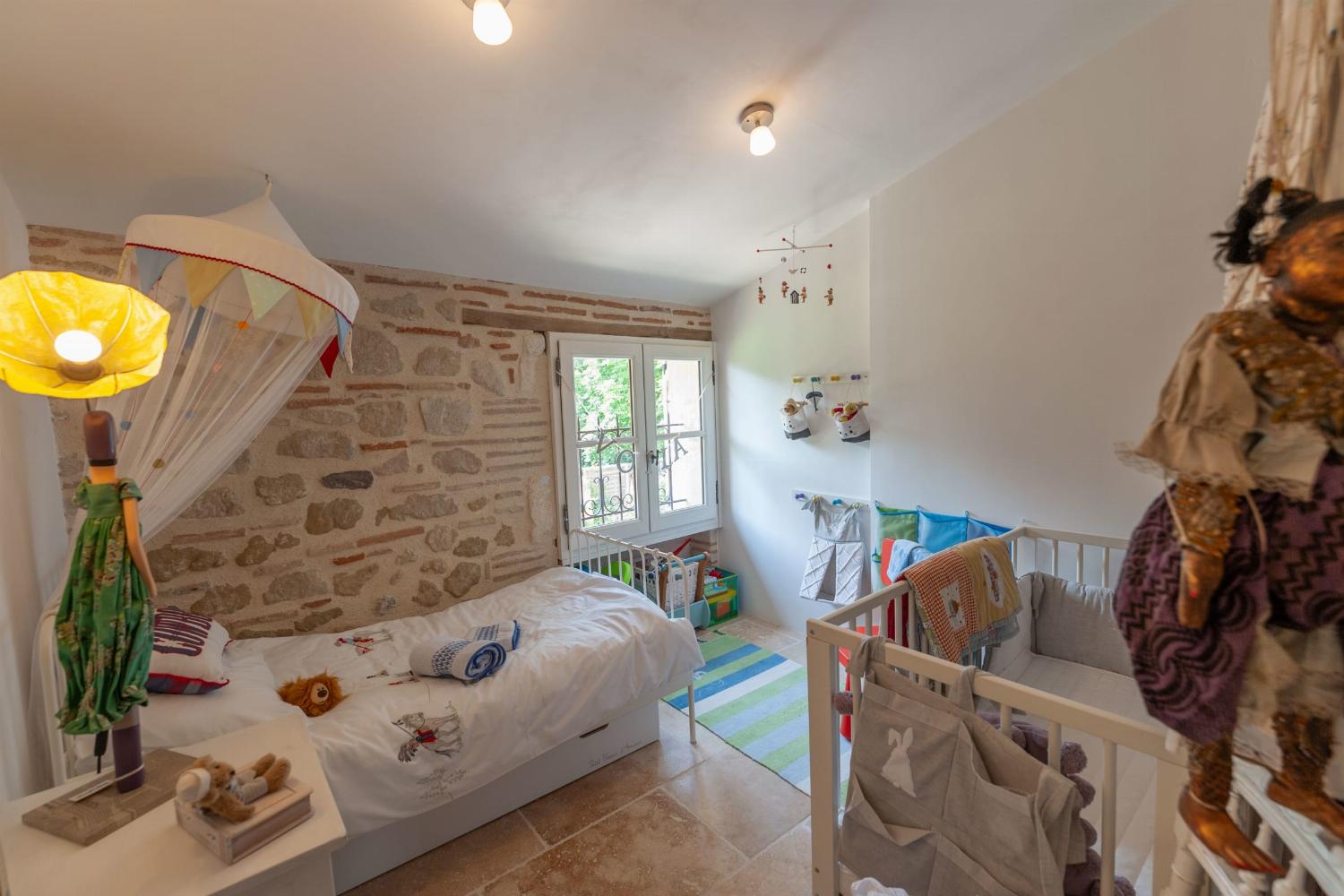 Bedroom | Rental home in Lot-et-Garonne