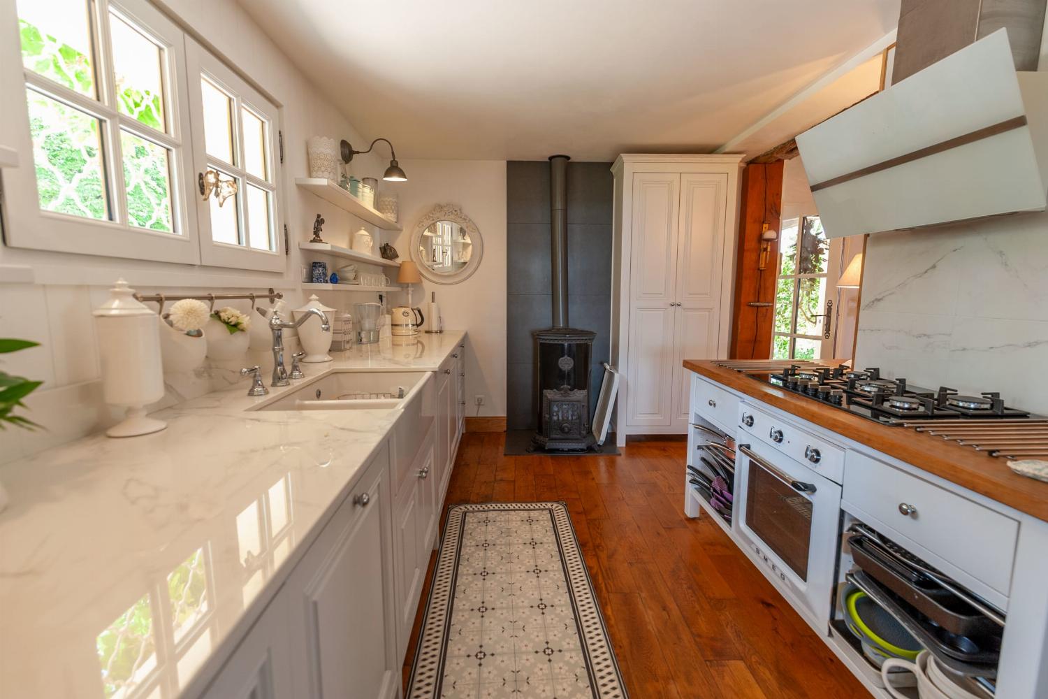 Kitchen | Rental home in Lot-et-Garonne