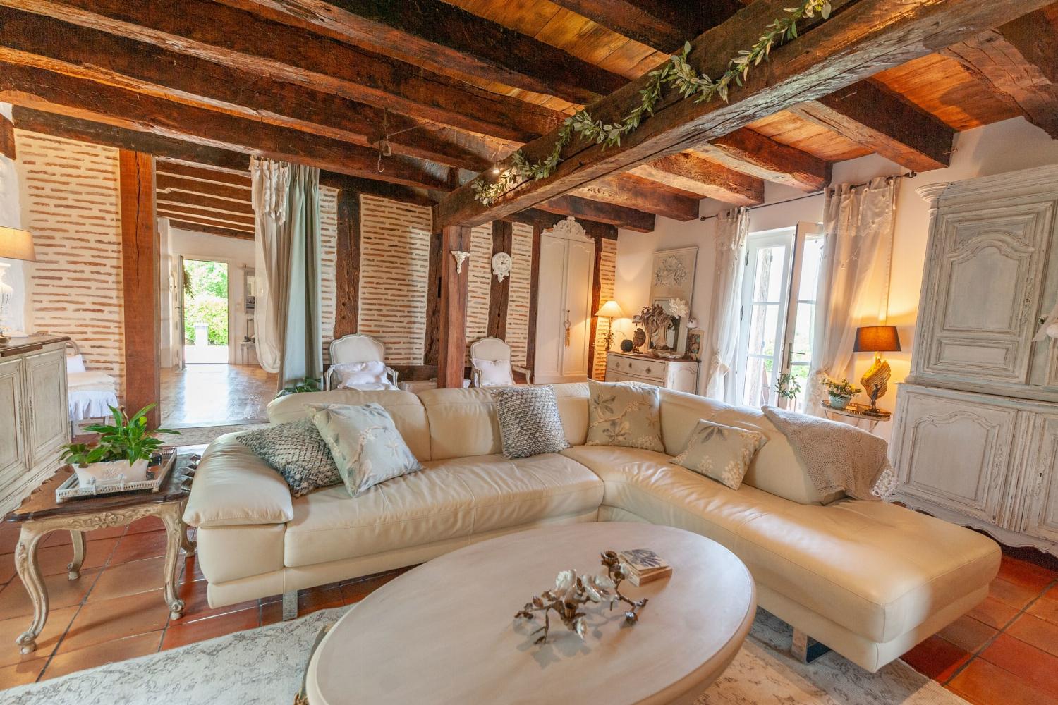 Living room | Rental home in Lot-et-Garonne