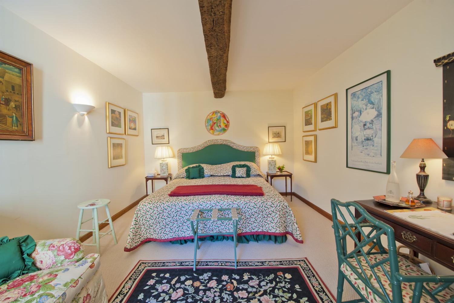 Bedroom | Holiday château in Ariège