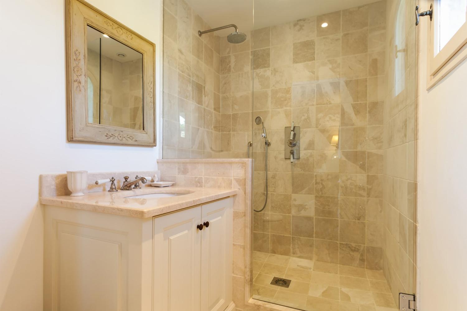 Bathroom | Holiday villa in Provence