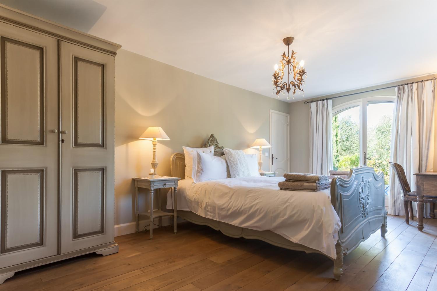Bedroom | Holiday villa in Provence