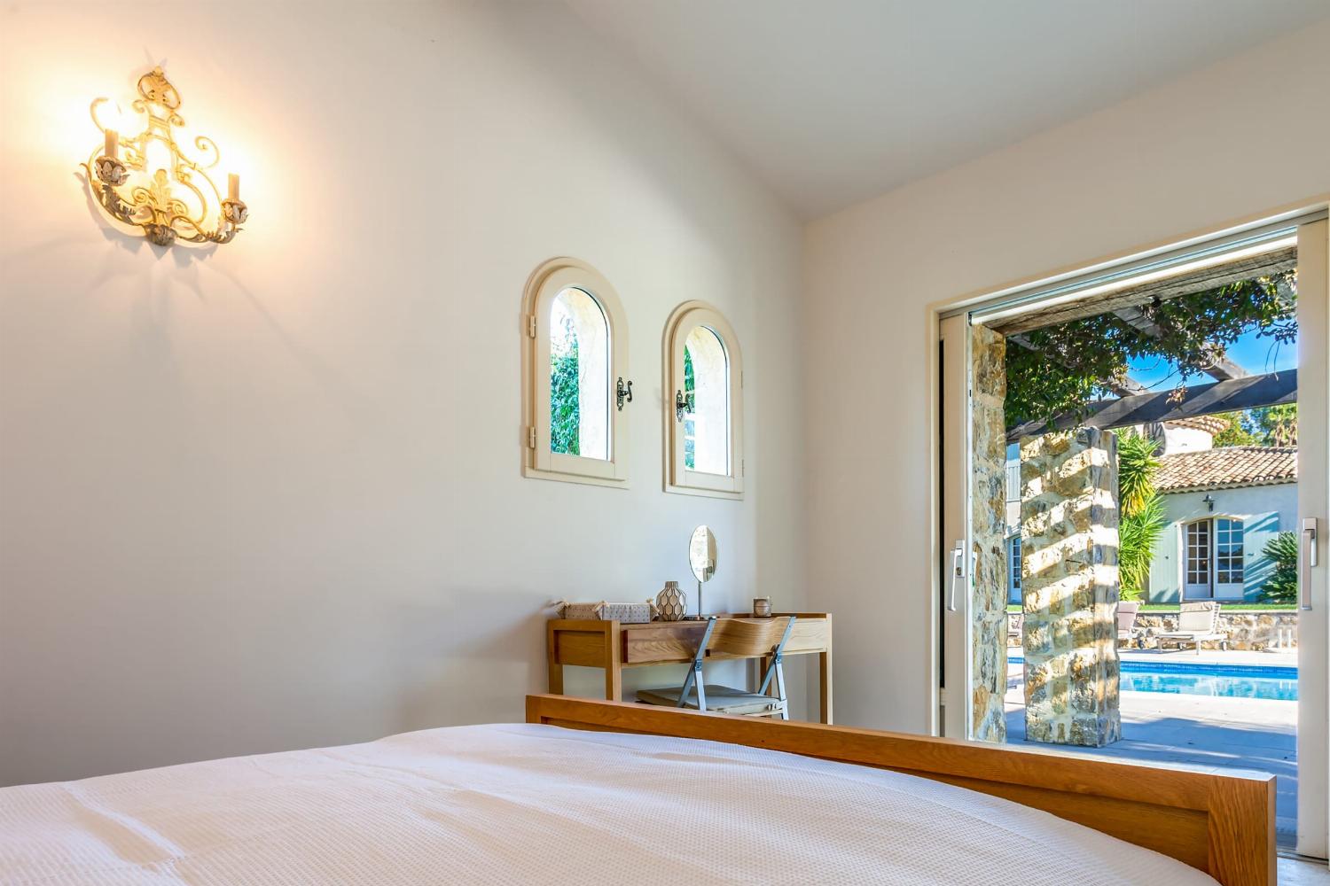 Bedroom | Holiday villa in Provence