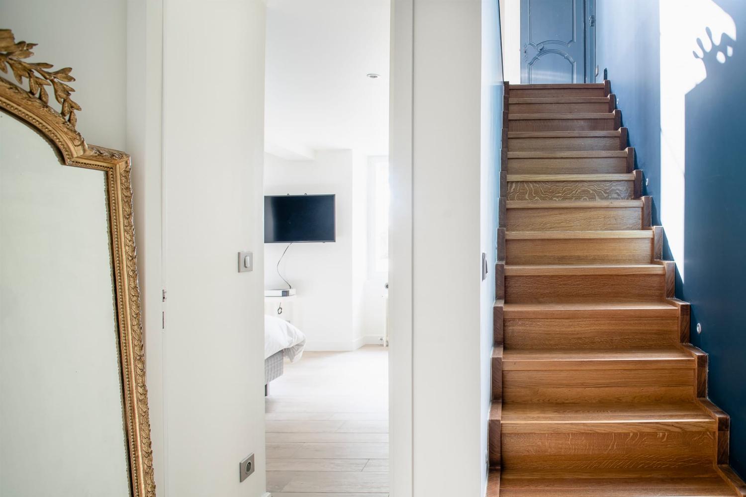 Staircase | Holiday accommodation in Gironde