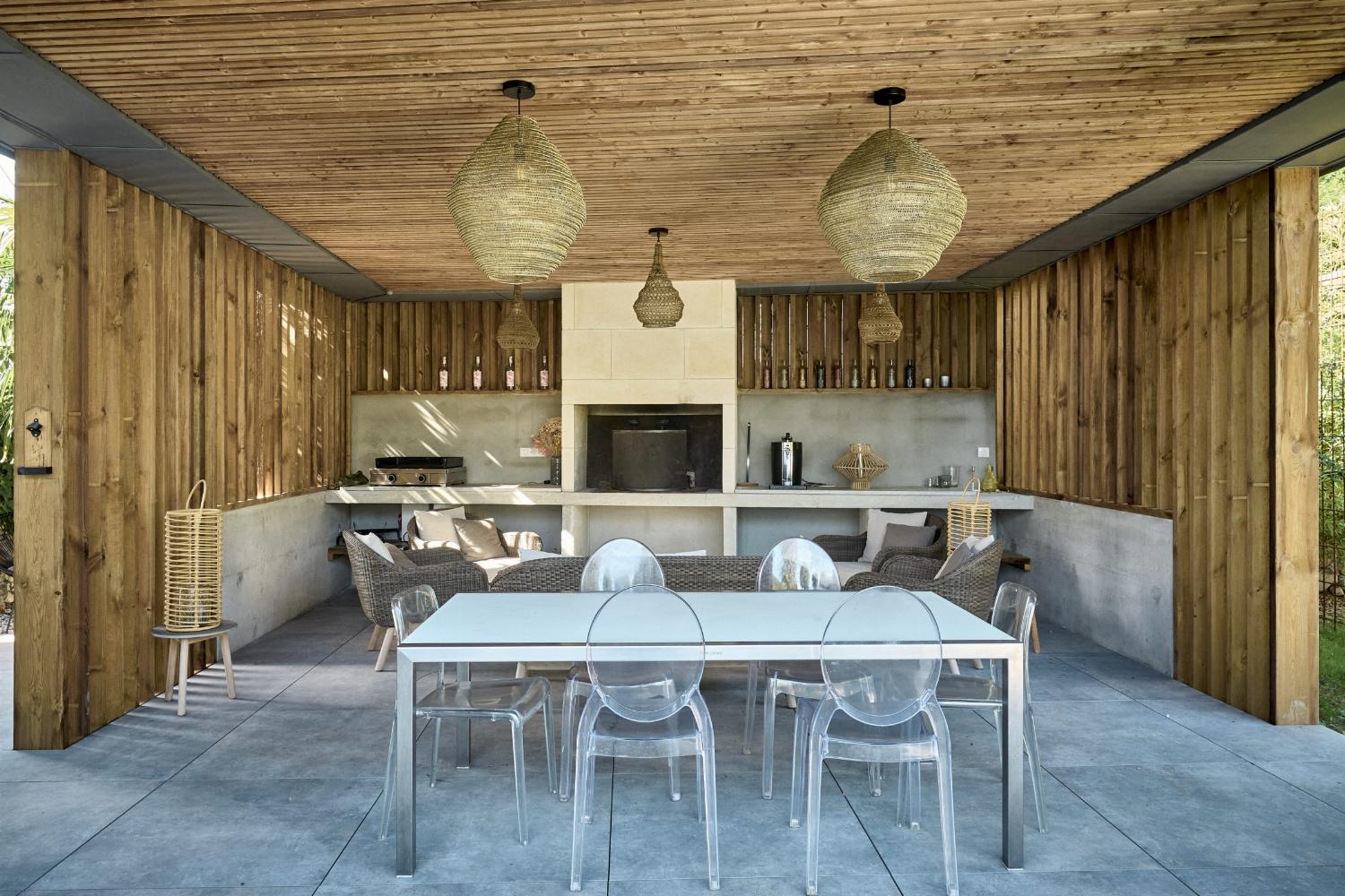 Summer kitchen